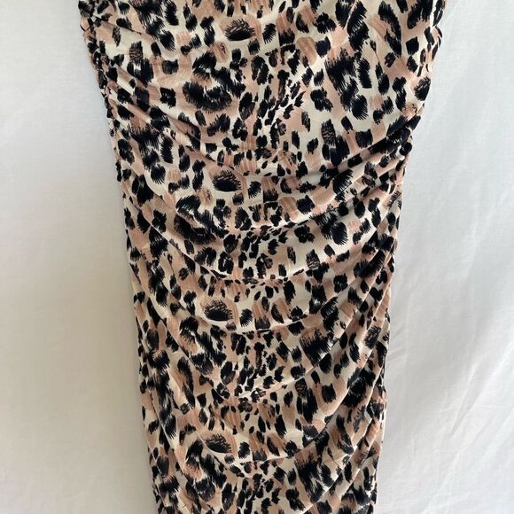 Leopard print midi dress - Picture 10 of 12